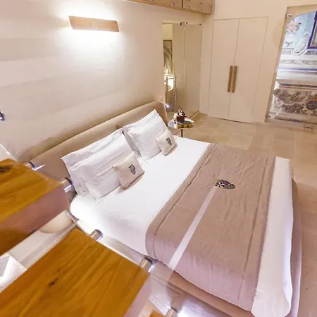 Pollicastro Boutique 莱切