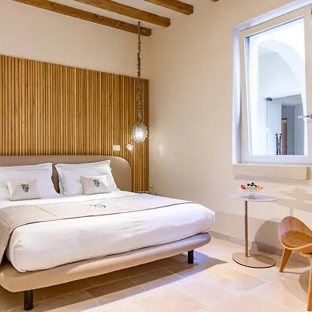 Ξενοδοχείο Pollicastro Boutique 4*