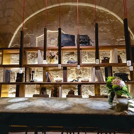 Ξενοδοχείο Pollicastro Boutique 4*