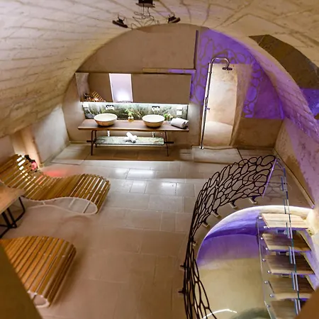 Pollicastro Boutique 4* לצ'ה