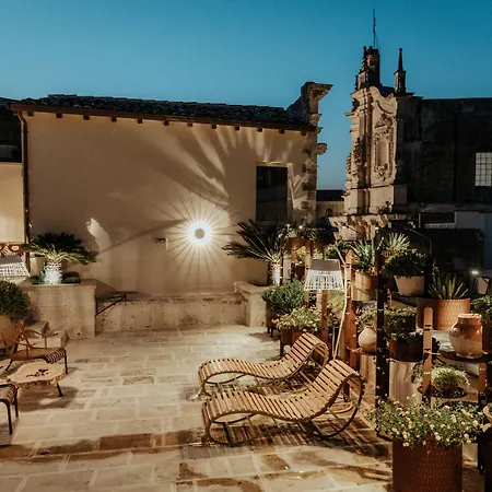 فندق Pollicastro Boutique 4*