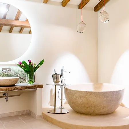 Pollicastro Boutique 4*