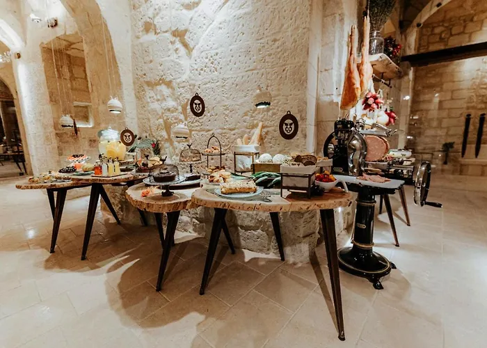 Pollicastro Boutique 4* לצ'ה