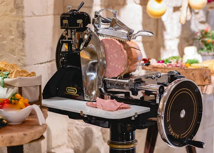 Pollicastro Boutique Hotel 4*